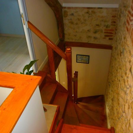La Succursalle Honfleur Exteriör bild